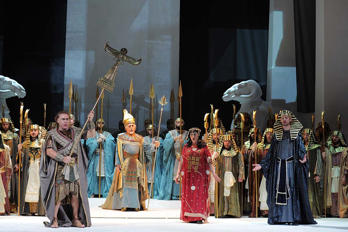 L'Aida chiude la stagione lirica 2015 del Teatro Verdi