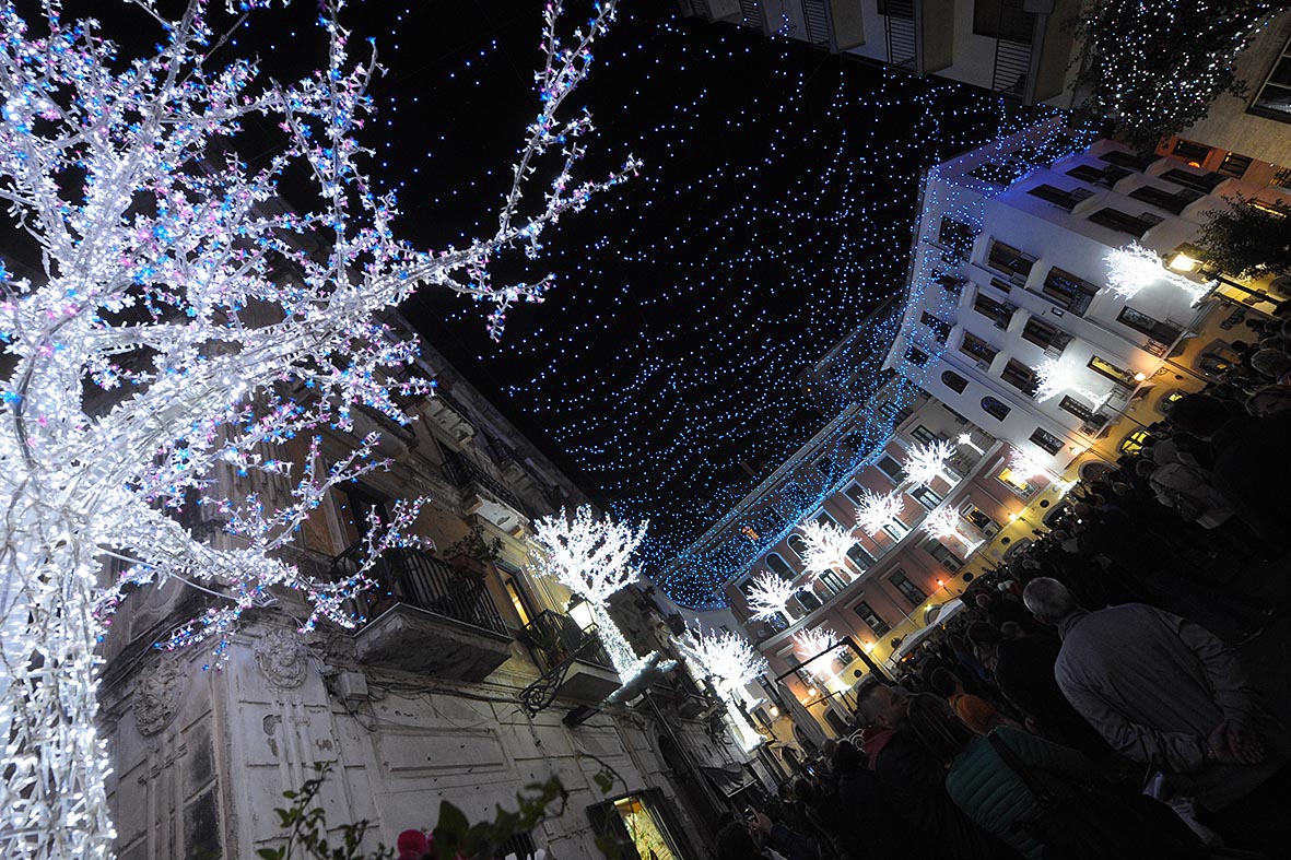 Inaugurata sabato 7 novembre la X edizione di Luci d'Artista