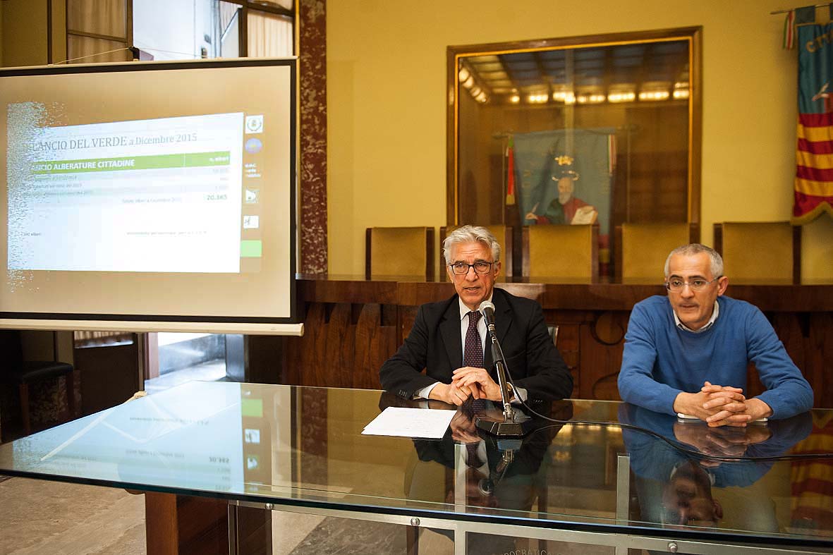Presentati il censimento e il bilancio arboreo del Comune di Salerno