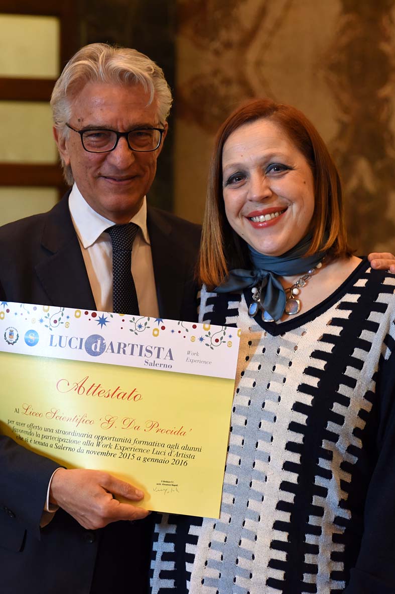 Consegnati gli attestati di partecipazione alla work experience di Luci d'Artista