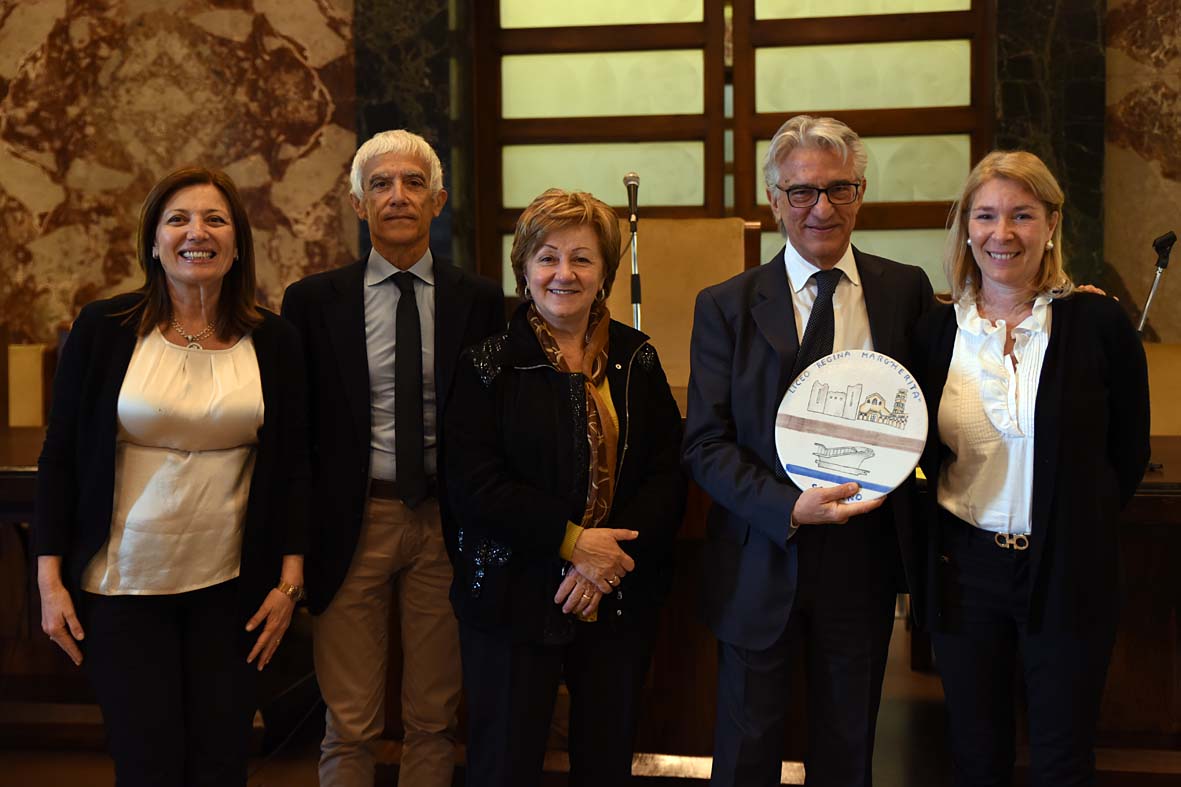 Consegnati gli attestati di partecipazione alla work experience di Luci d'Artista