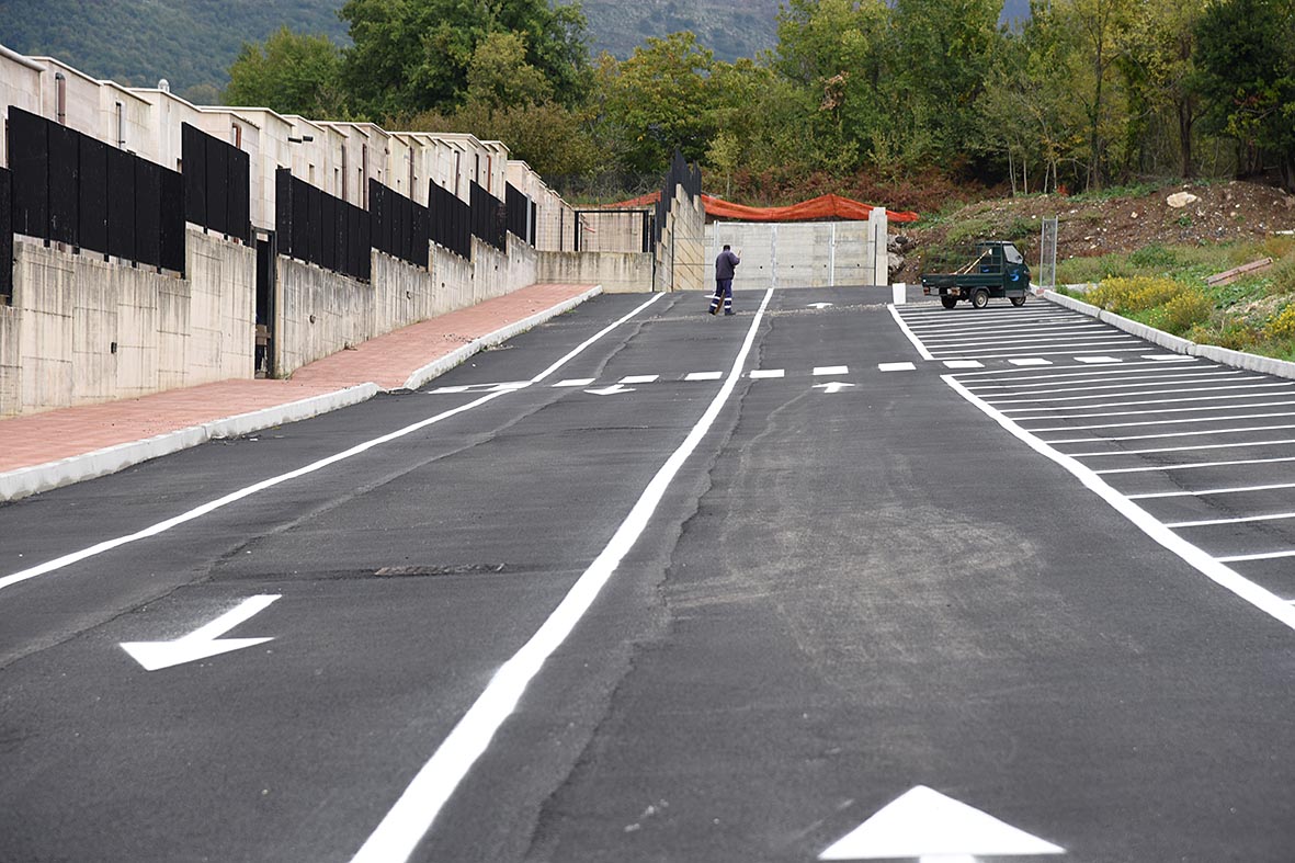 Un nuovo parcheggio nei pressi del cimitero cittadino