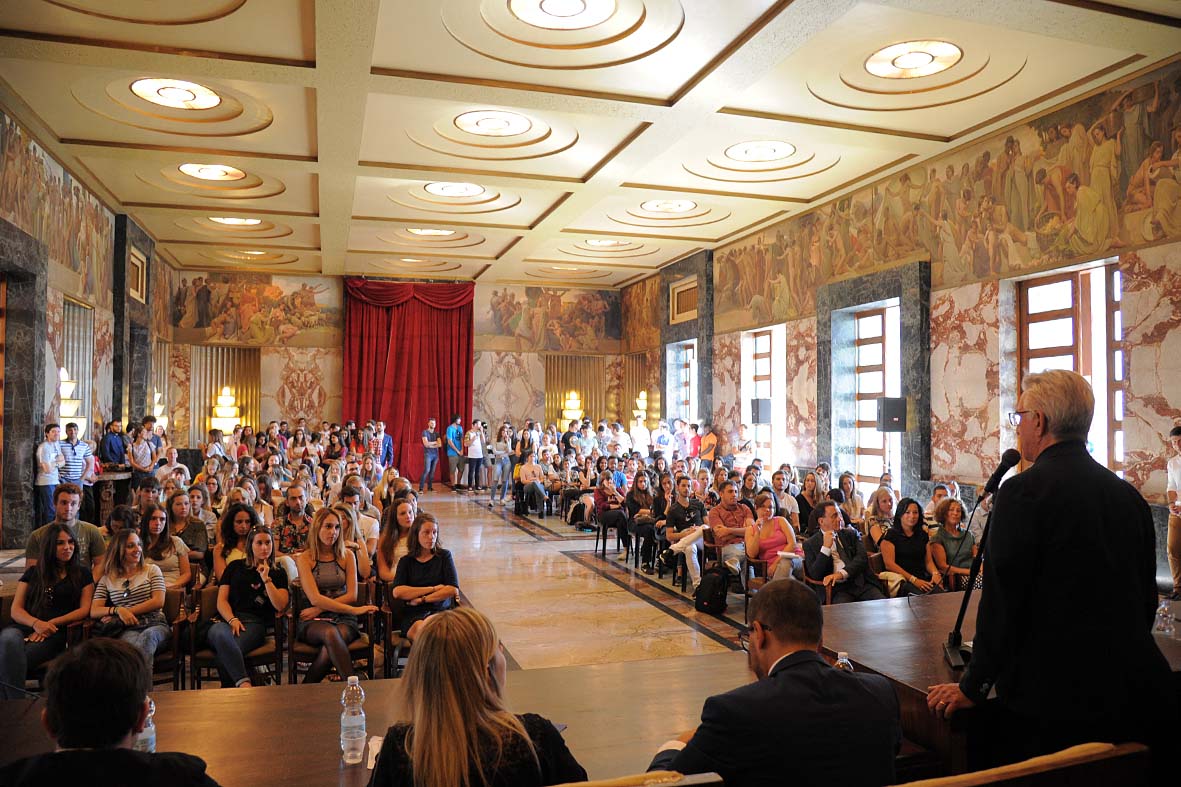 Il Sindaco Napoli e il Rettore Tommasetti incontrano gli studenti Erasmus