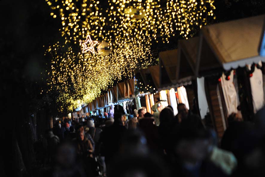 Sul Lungomare Trieste i Mercatini di Natale di Buongiorno Italia