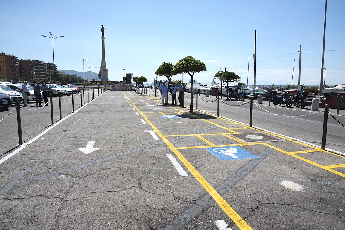 Nasce Smart Stop, il "parcheggiatore virtuale"
